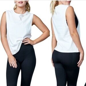 ELECTRIC YOGA | Love Tank